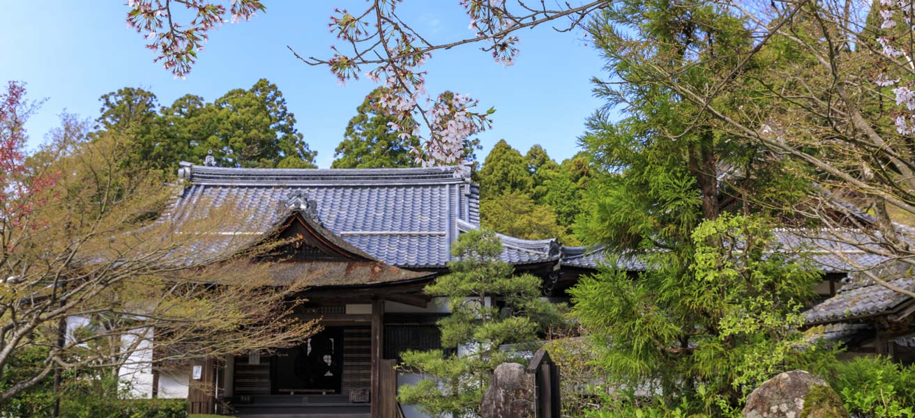 愛知郡愛荘町