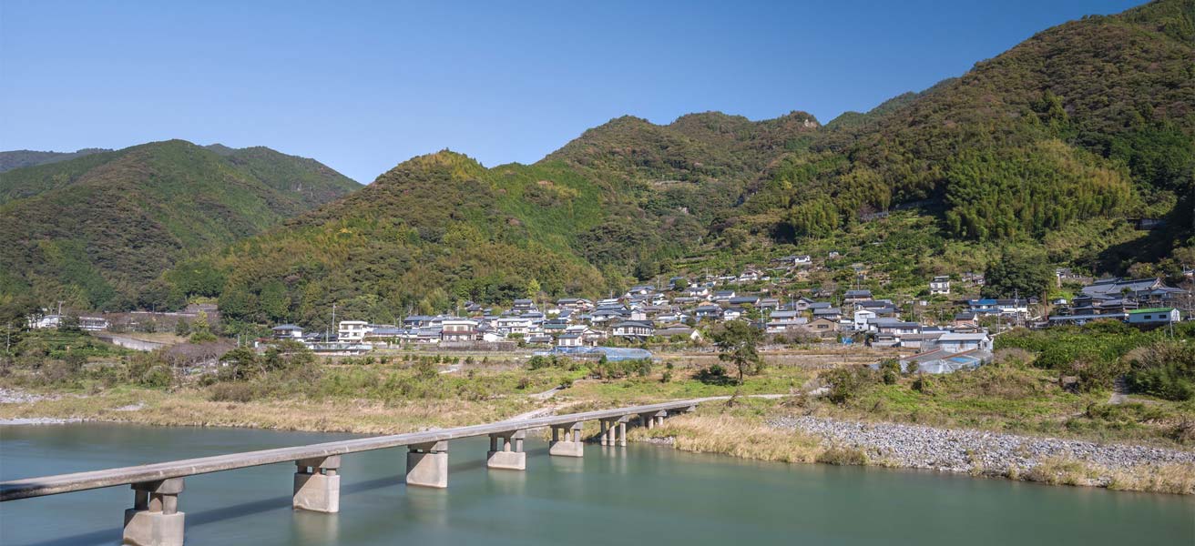 高岡郡越知町