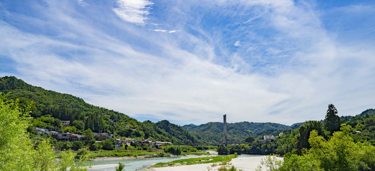 下伊那郡泰阜村